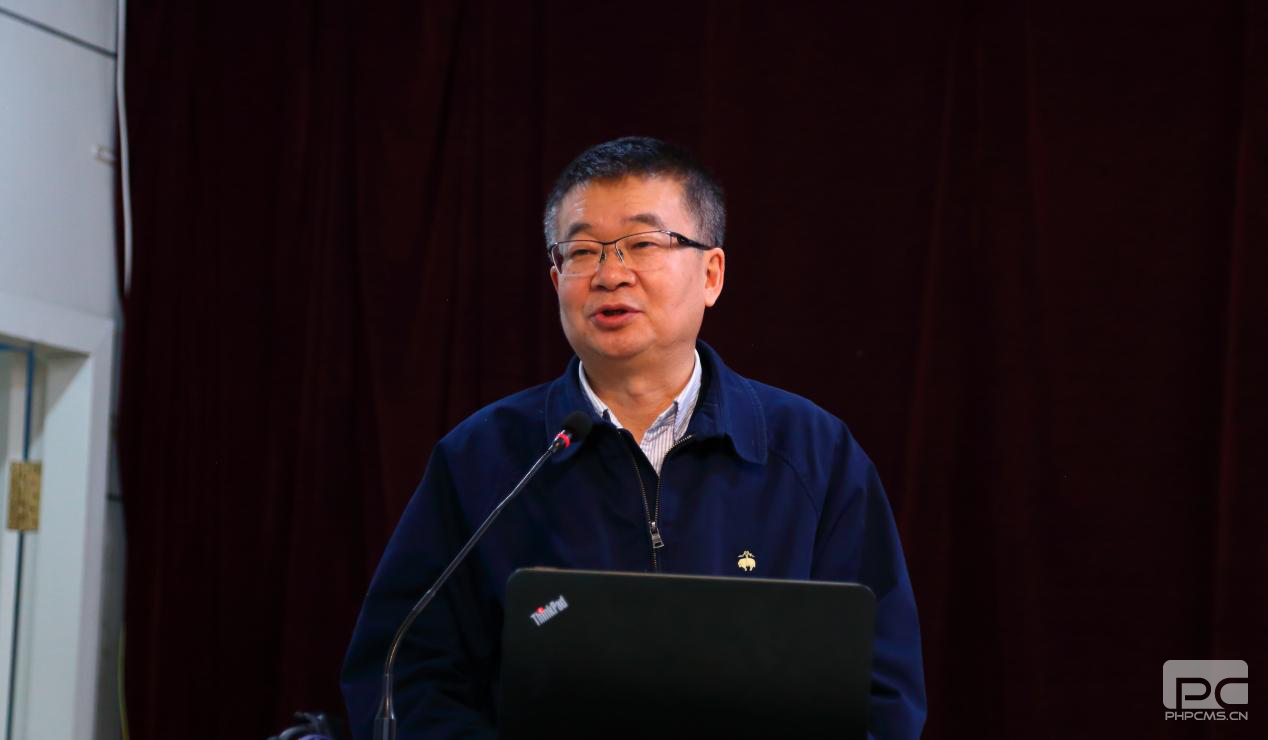 校党委副书记夏桂华作重要讲话